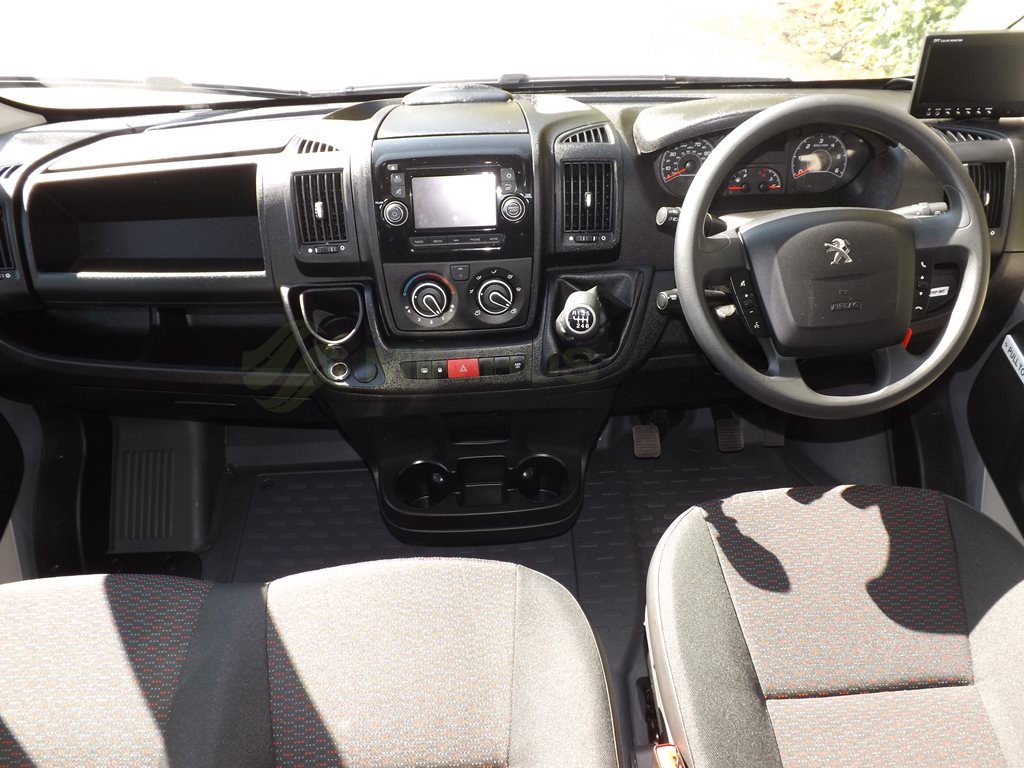 New CanDrive Light 3.5 Ton 14 Seat Peugeot Boxer School Minibus For Sale