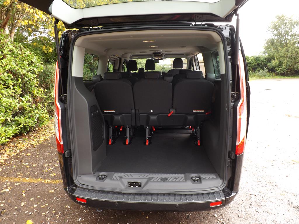 9 Seat Ford Tourneo Taxi Minibus For Sale