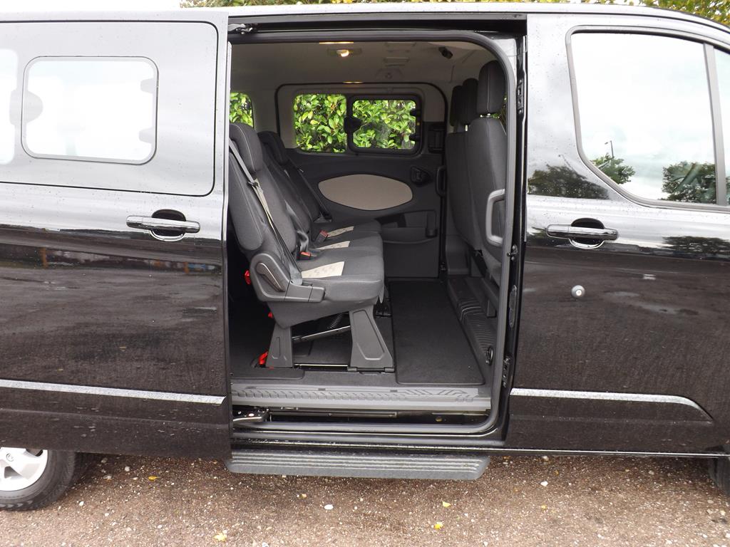 Ford Tourneo Minibus with Twin Sliding Doors For Sale