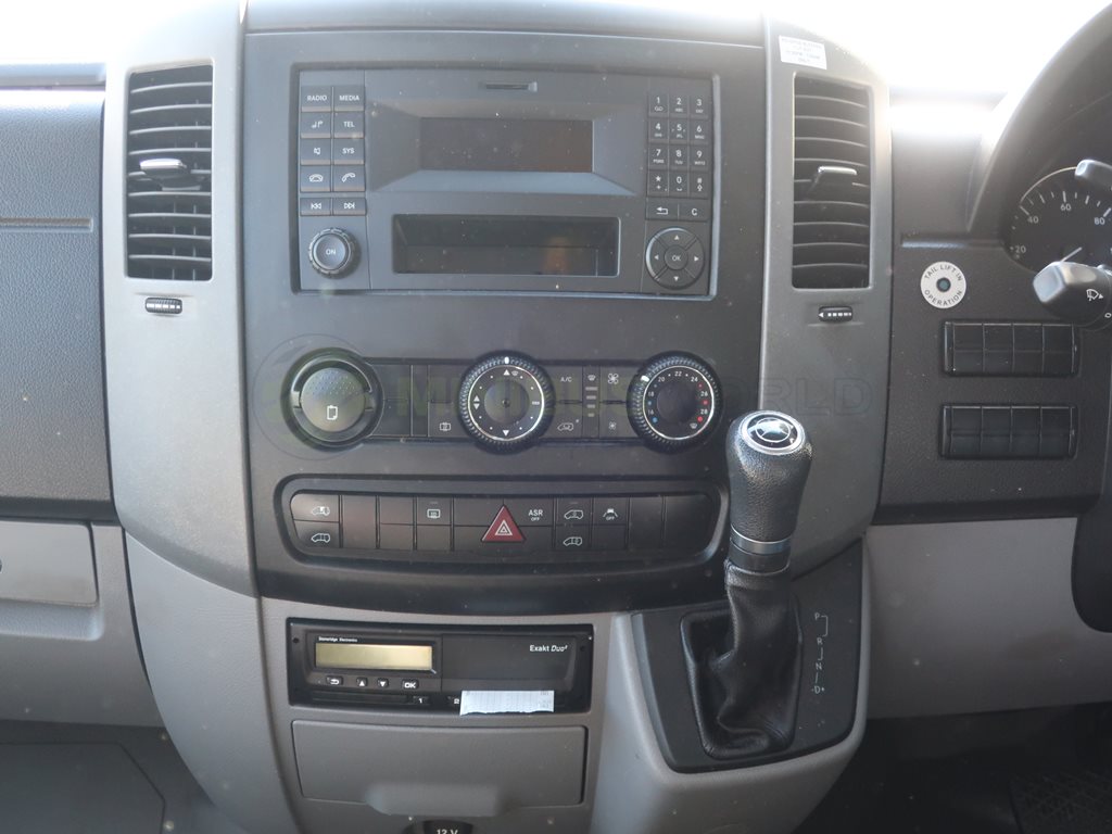 Mercedes Sprinter Automatic Interior Console