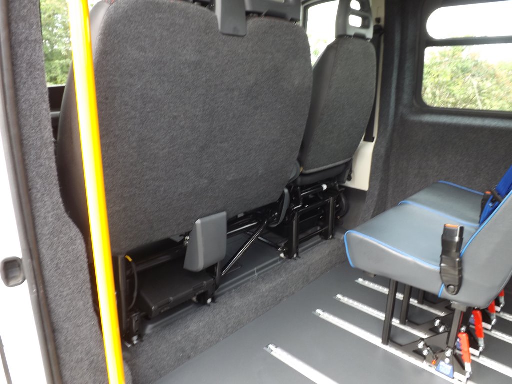 Peugeot Boxer 12 Seat CanDrive EasyOn Wheelchair Accessible Car Licence Minibus with Max 4 Wheelchair Capacity