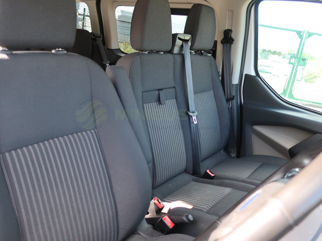 Ford Transit Custom Tourneo Zetec 9 Seat Minibus Internal CAB