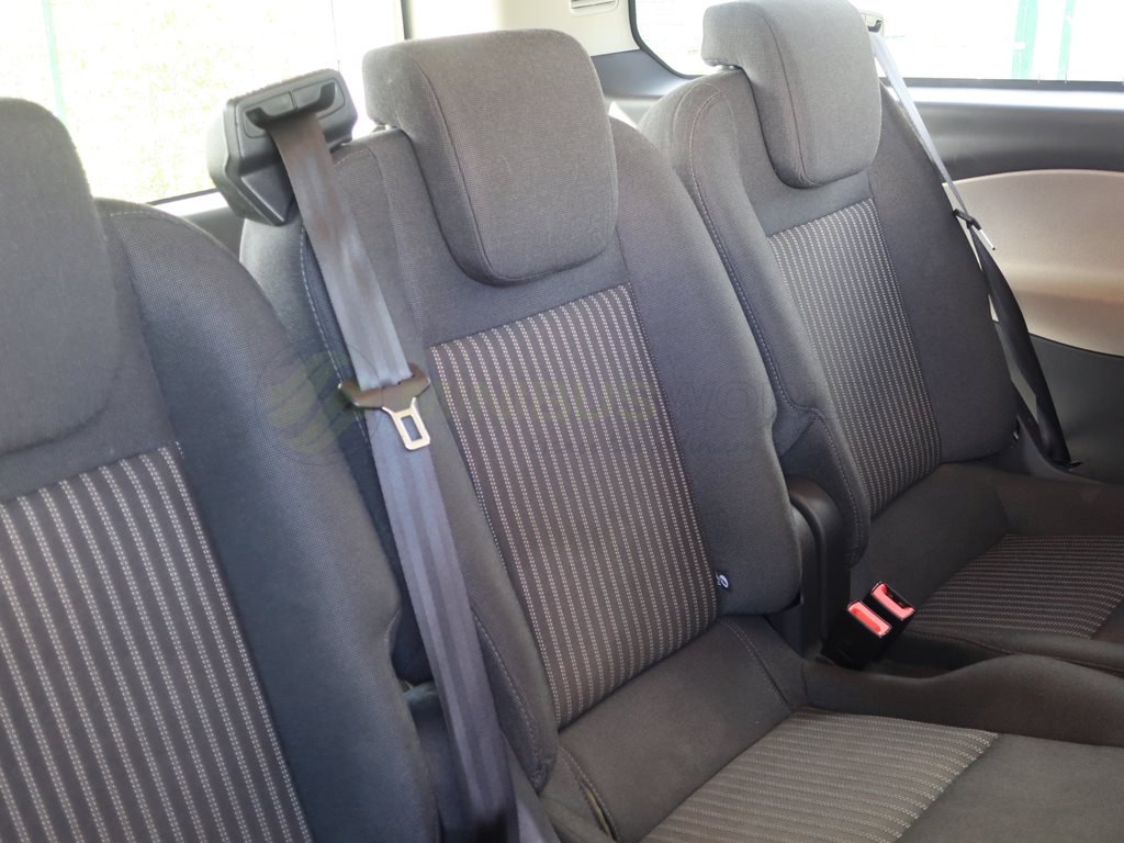 Ford Transit Custom Tourneo Zetec 9 Seat Minibus Internal Rear Seats
