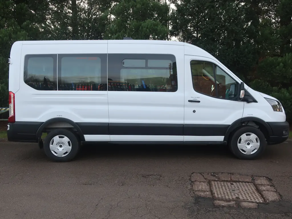 Ford-E_Transit-Trend-16-Seat-Shuttle-Minibus-External-Offside