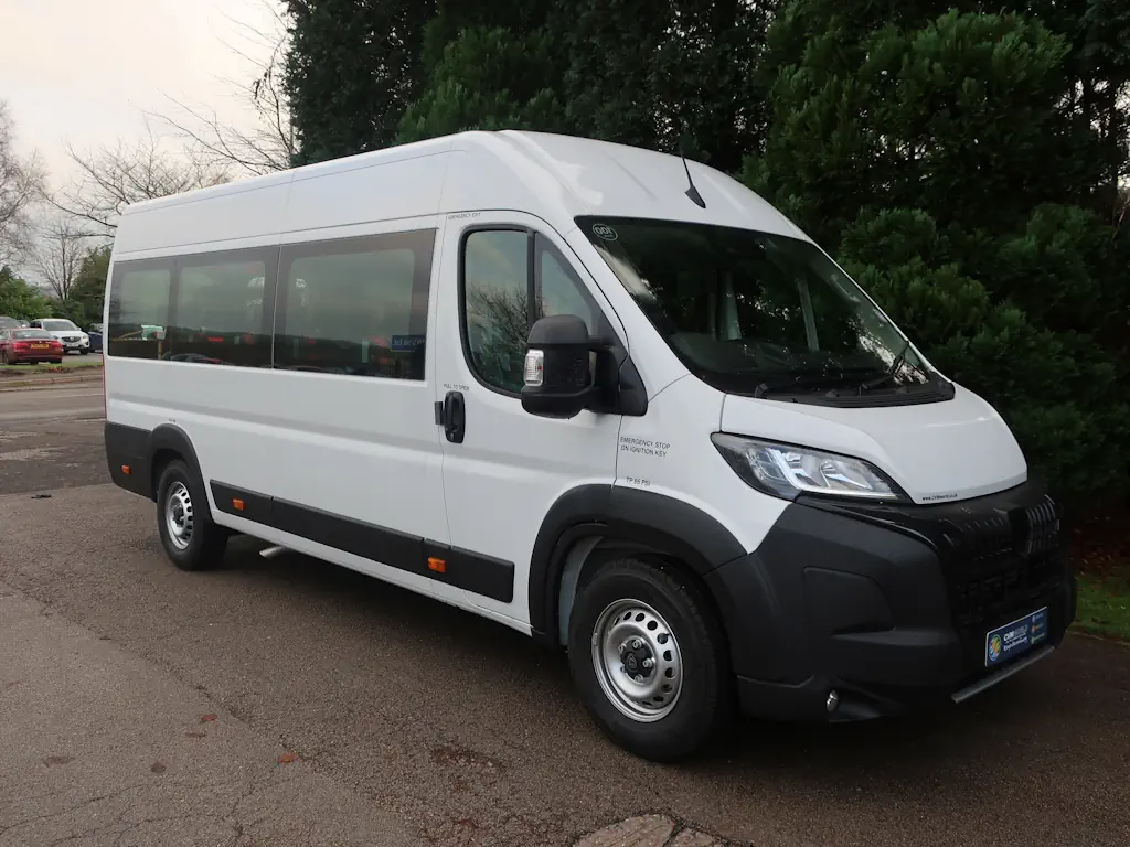 Peugeot-Boxer-Professional-17-Seat-EasyOn-Wheelchair-Accessible-Minibus-With-Onboard-Lift-For-Sale-External-Front-Right