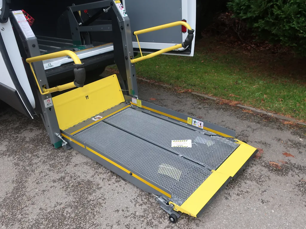 Peugeot-Boxer-Professional-9-Seat-EasyOn-Wheelchair-Accessible-Minibus-With-Onboard-Lift-For-Sale-External-Lift-Close-Up