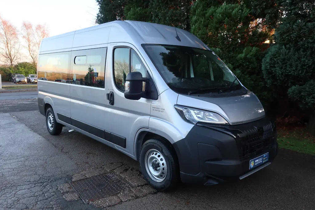 Peugeot-Boxer-Professional-L3-H2-14-Seat-EasyOn-Wheelchair-Accessible-Minibus-With-Onboard-Lift-For-Sale-External-Front-Right