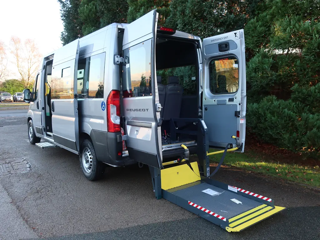 Peugeot-Boxer-Professional-L3-H2-14-Seat-EasyOn-Wheelchair-Accessible-Minibus-With-Onboard-Lift-For-Sale-External-Rear-Left-Lift-Deployed
