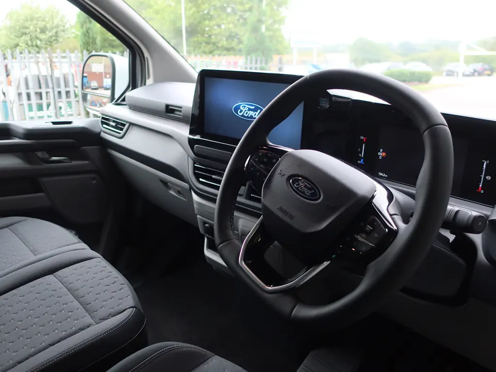 Ford-Tourneo-Titanium-PHEV-9-Seater-Internal-CAB