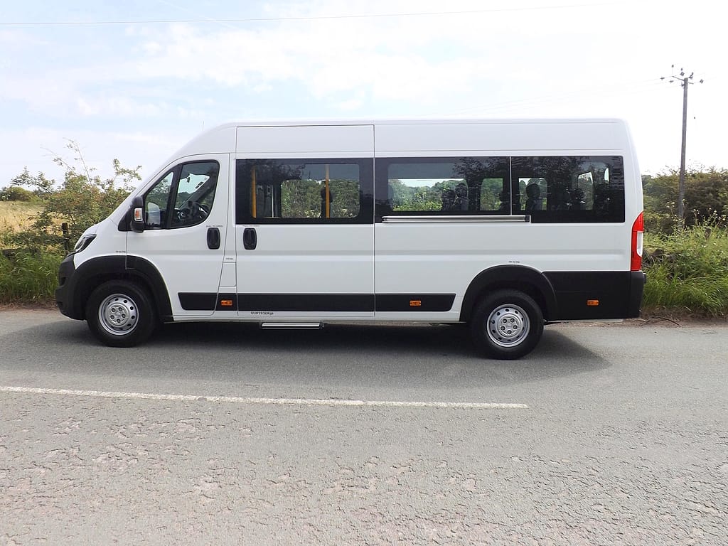 choosing a quality minibus