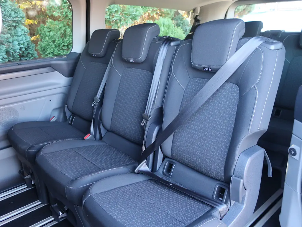 Ford-Tourneo-L2-Zetec-9-Seater-Minibus-Internal-Rear-Seats