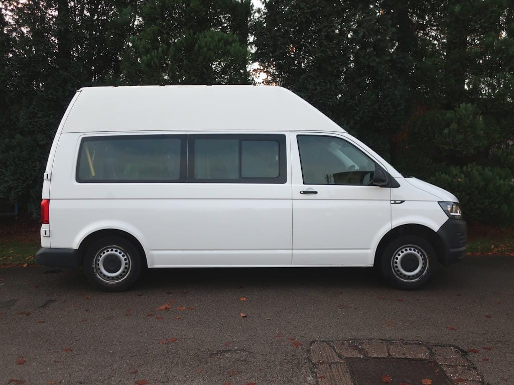 Volkswagen-Transport-High-Roof-9-Seat-Wheelchair-Accessible-Minibus-External-Offside