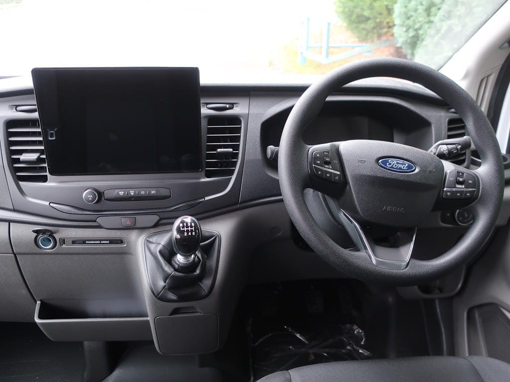 Ford-Transit-14-Seat-Minibus-Internal-CAB