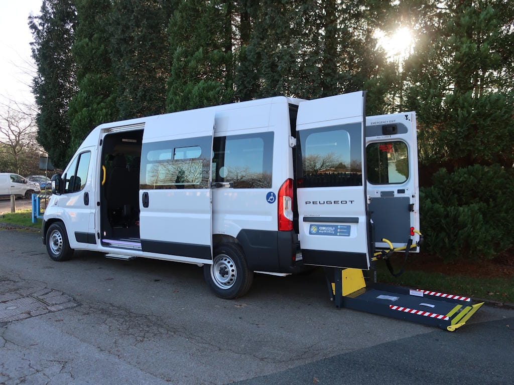Peugeot-Boxer-Professional-14-Seat-EasyOn-Wheelchair-Accessible-Minibus-With-Onboard-Lift-For-Sale-External-Rear-Nearside-Lift