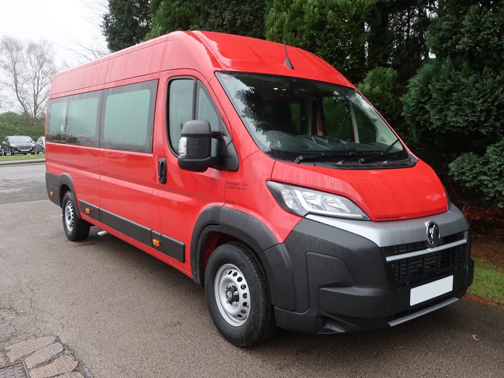 Vauxhall-Movano-17-Seat-maxi-Tizziano-Red-External-Offside-Front